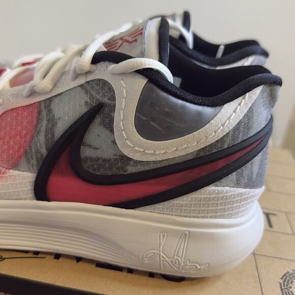 NEW-Nike Air Zoom Kyrie 8 - University Red & Black- Men’s Size 11 - Picture 2 of 8